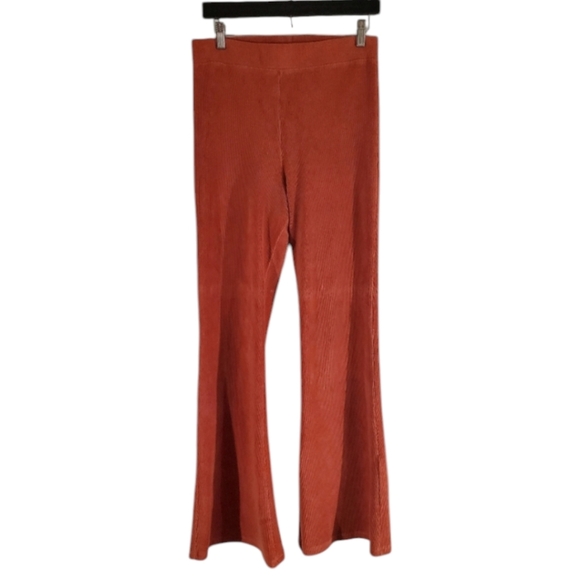 AMERICAN EAGLE Flare Pants | Fit & Flare | Festival Wear - Picture 2 of 5